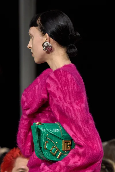 Look 53